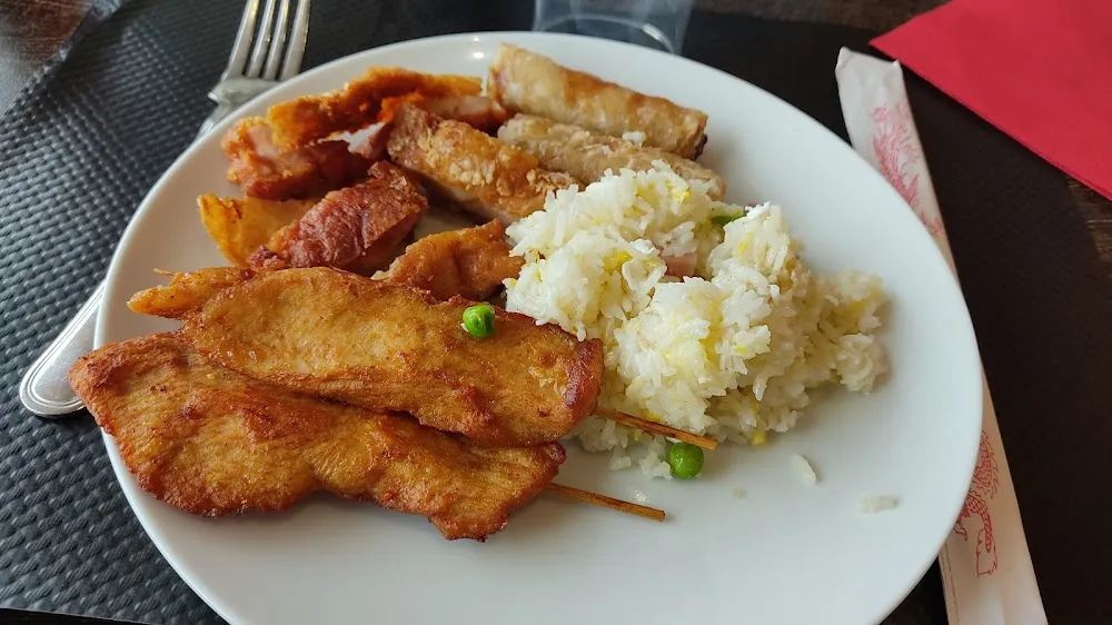 Riz Brochettes de Poulet Nems Poulet